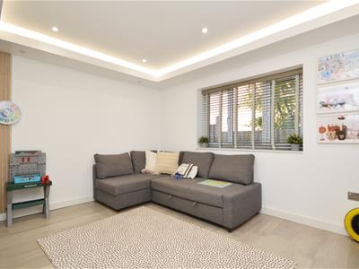 Play Room/Snug
